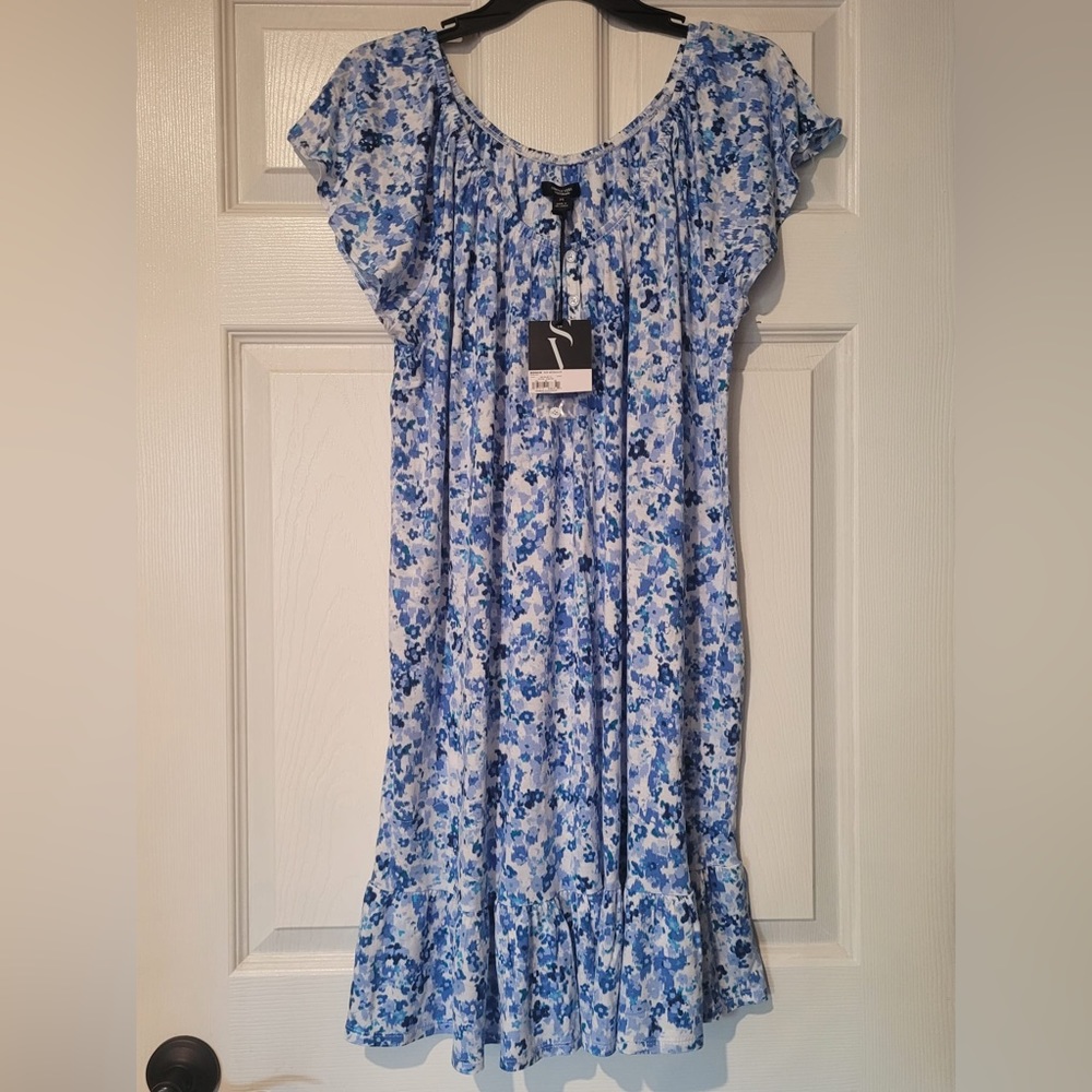 Blue floral sleepwear dress